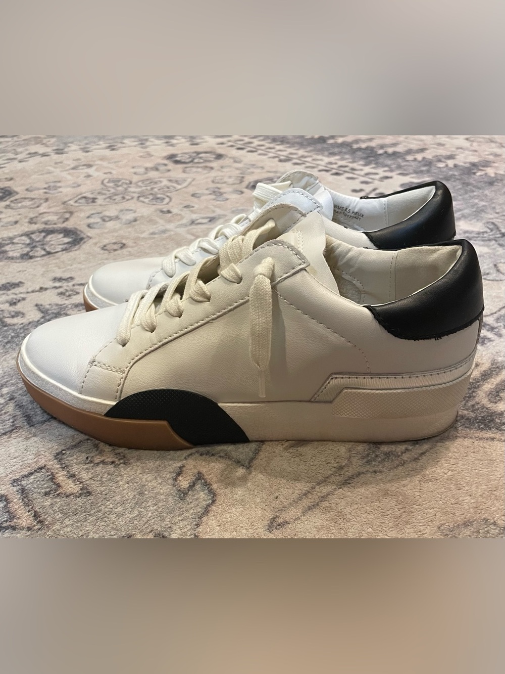 DV by Dolce Vita Helix Lace-up Sneakers